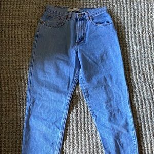 Gap Classic Light Wash Blue Jeans